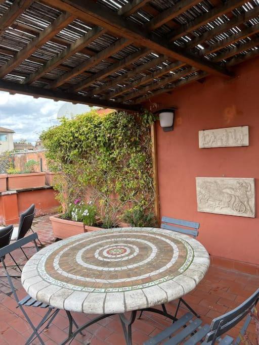 로마 Giglio Penthouse And Terrace 아파트 외부 사진